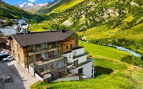 Chalet Obergurgl Luxury Apartments